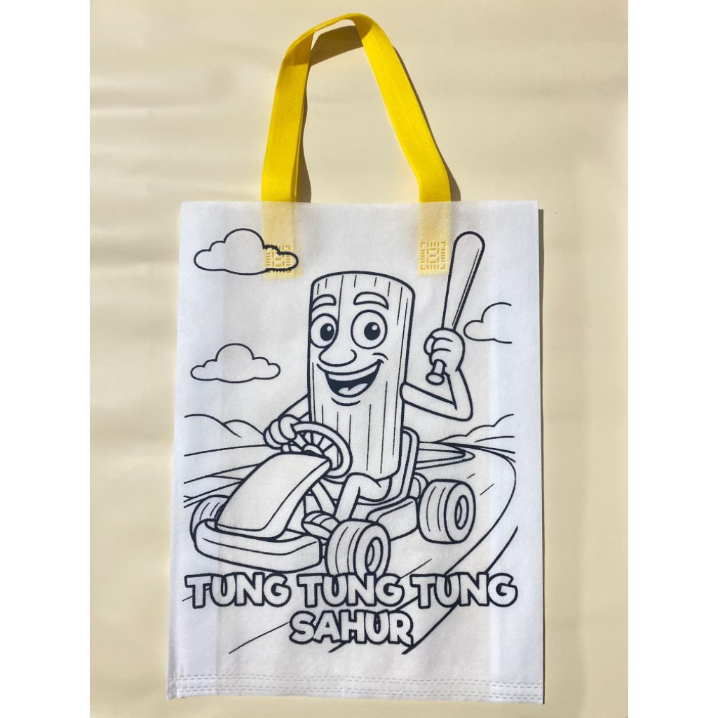 

Tas Lukis Spunbond Tali Warna uk 30x40x8 Karakter ANOMALI terbaru