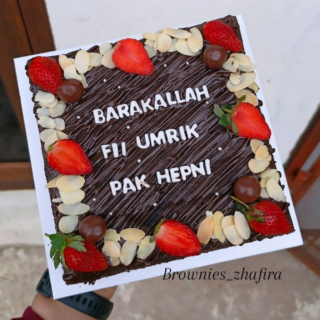 

Brownies Kukus 18x18/Hias/Original/Topping