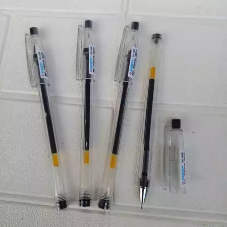 

Pulpen Pulpen / Bolpen Hitech SQUEEZY Bolpoin 0.28 mm Pulpen / Bolpen Gel Pen Hi-Tech 1 Pack