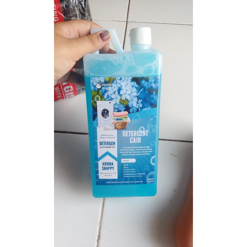 detergen cair 1 liter
