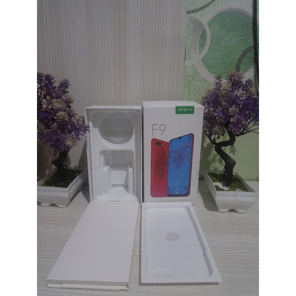 KARDUS BOX HP OPPO F9 ORIGINAL