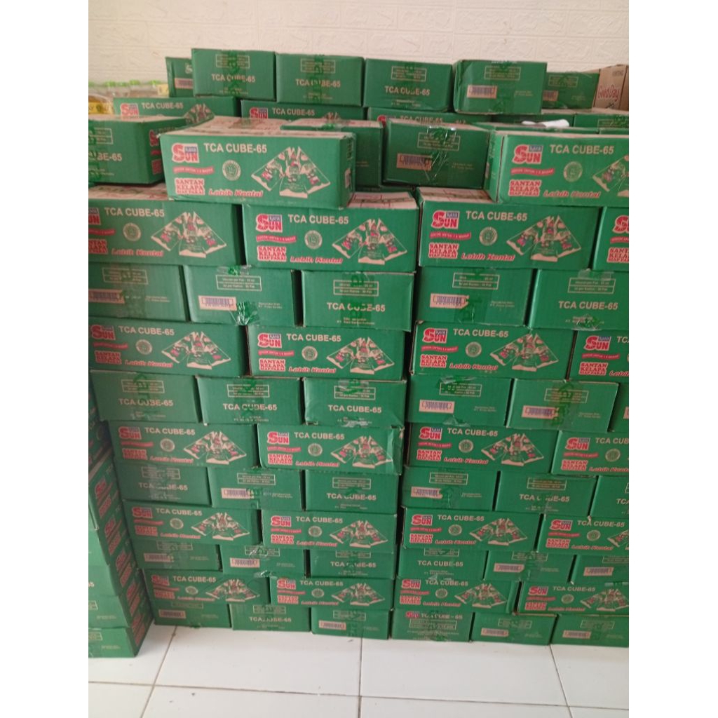 

LANGSUNG KIRIM Santan kara 65ml 1 dus isi 36