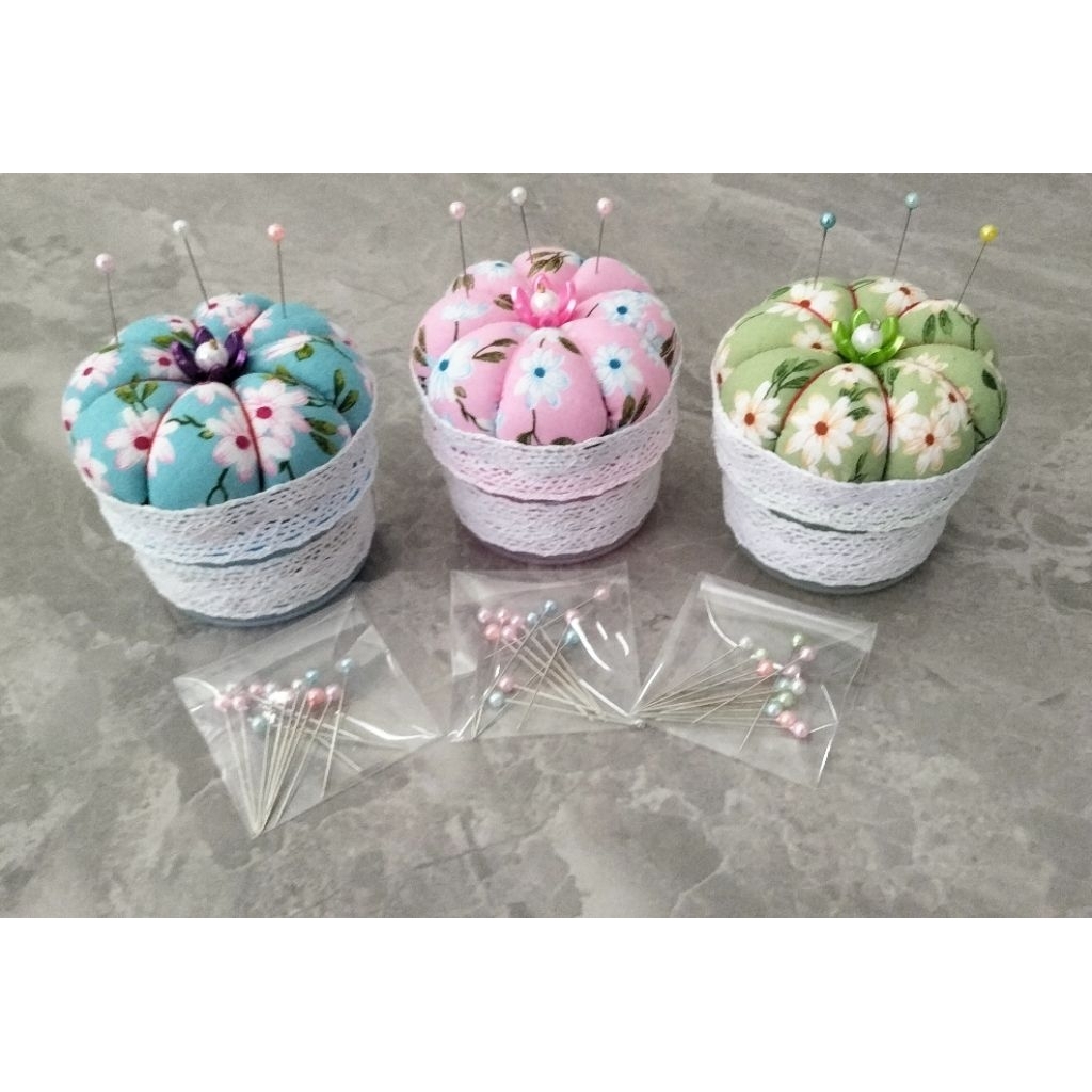 Pinchusion /Wadah Jarum Pentul /Tempat Jarum Pentul /Bantalan Jarum Pentul /Tempat Peniti dan Bros
