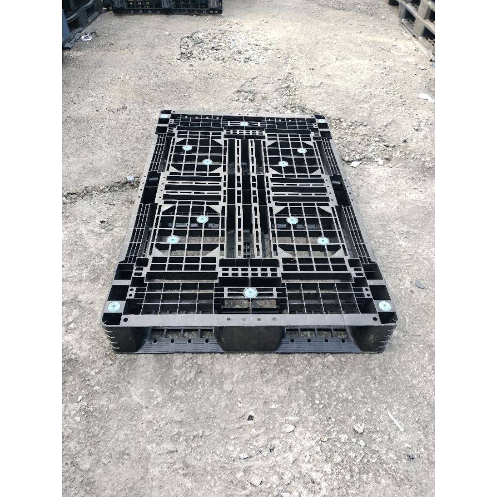 

Palet plastik bekas berkualitas Uk 120x80x15Cm