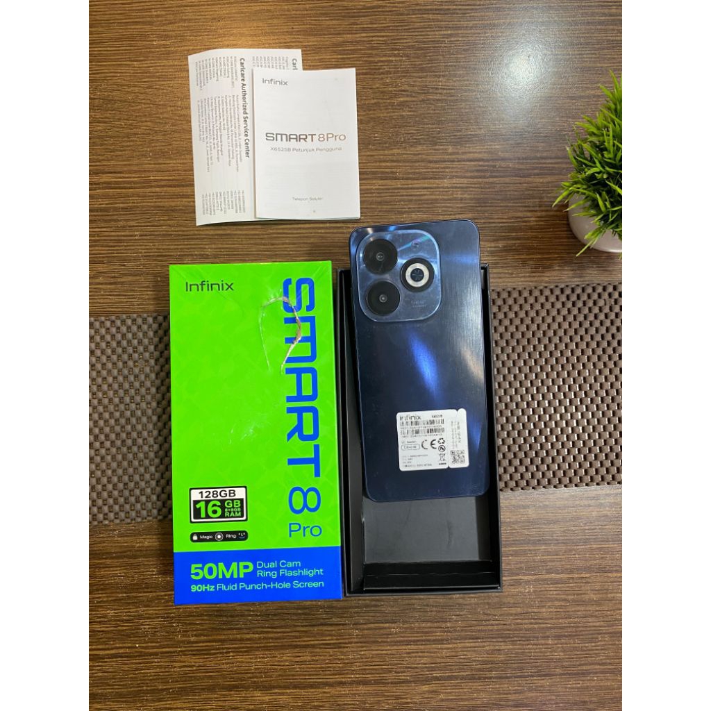 infinix smart 8 pro 8+8/128 second