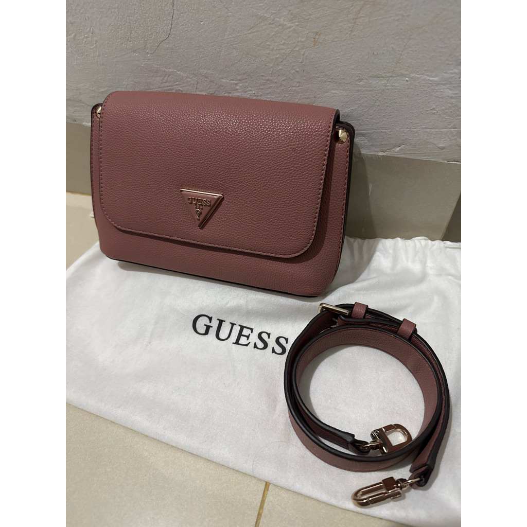tas guess preloved