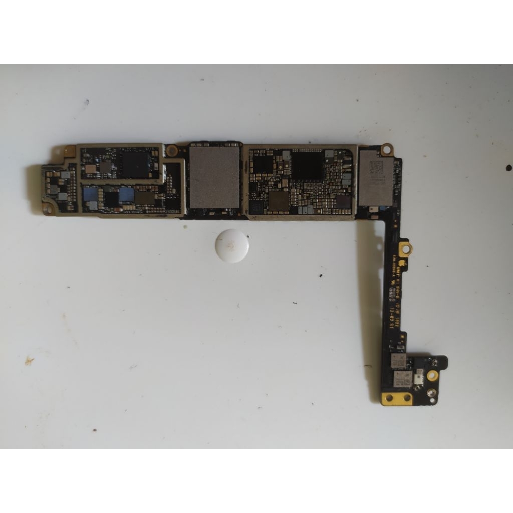 mesin iphone 8 plus mati total hancur