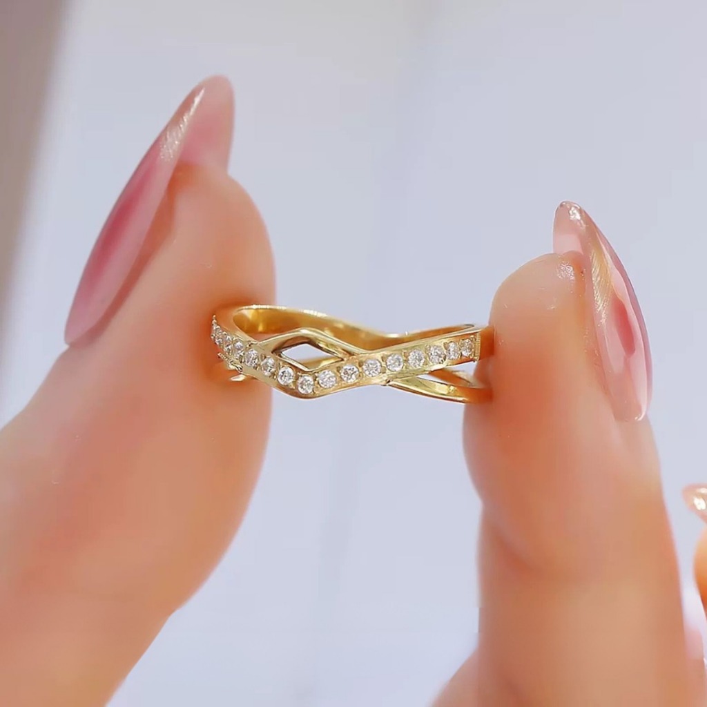 C164 Cincin Titanium Premium Wanita Lapis Emas 18 KGP