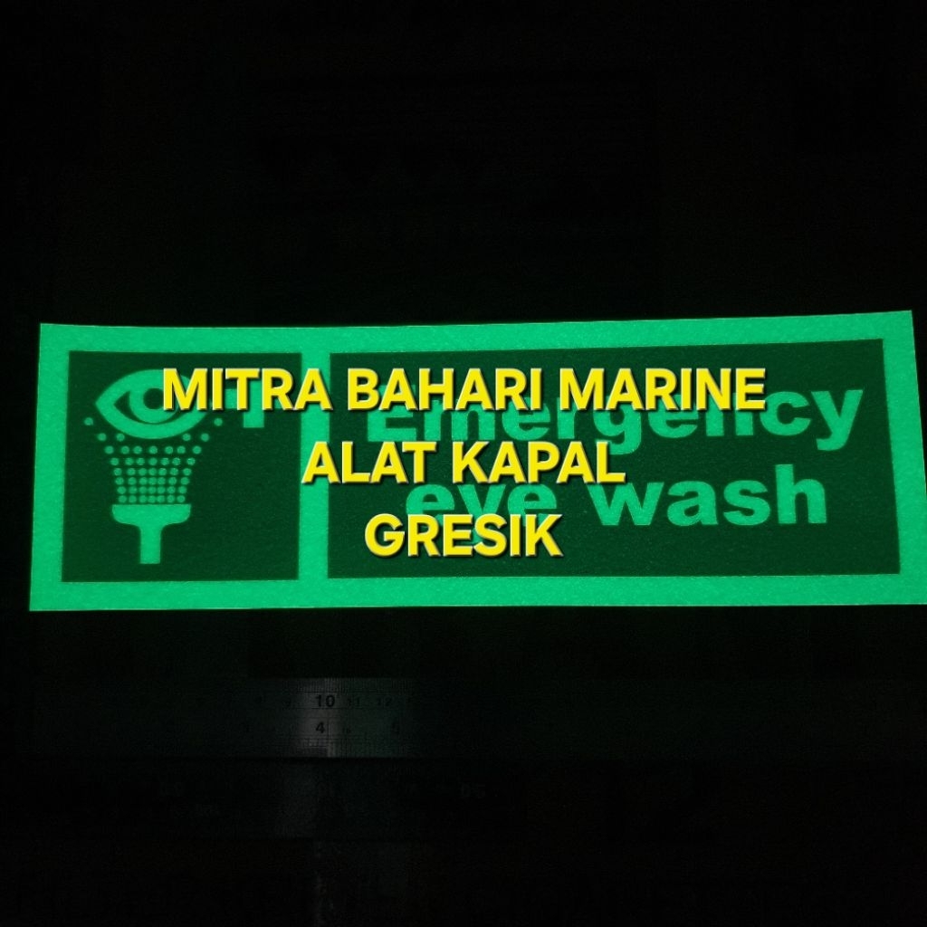 

Stiker IMO Symbol IMPA 334177 Emergency Eye Wash Glow In The Dark