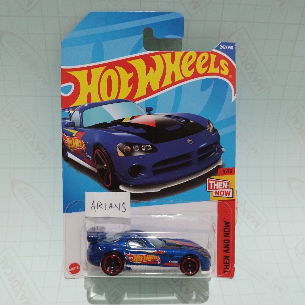 hot wheels dodge viper SRT