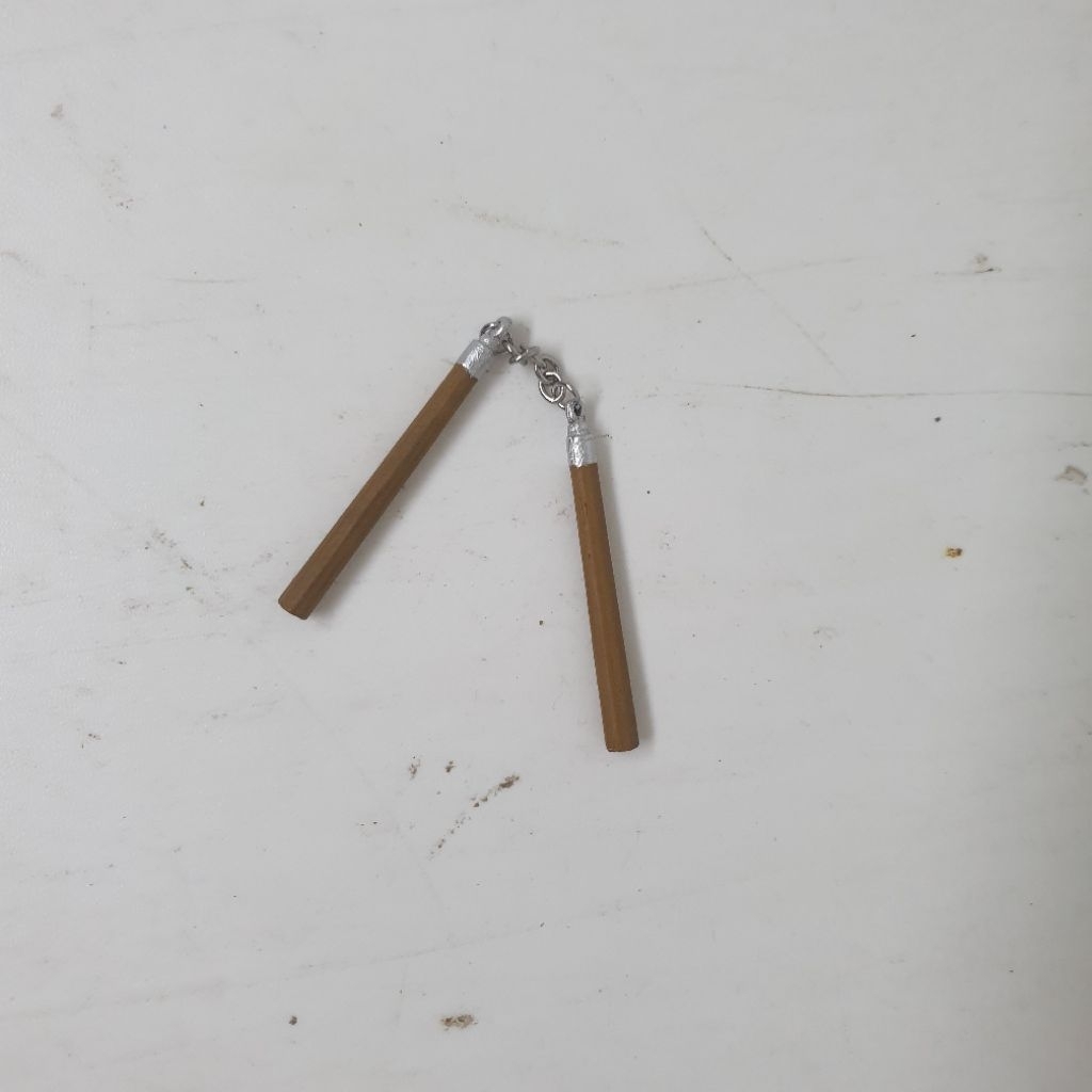 Mafex Weapon Nunchucks John Wick Keanu Reeves Chapter 4 non original kitbash 1/12