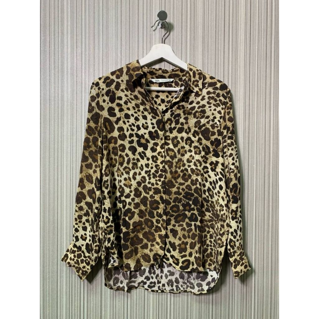 Preloved ZARA Leopard Shirt Kemeja
