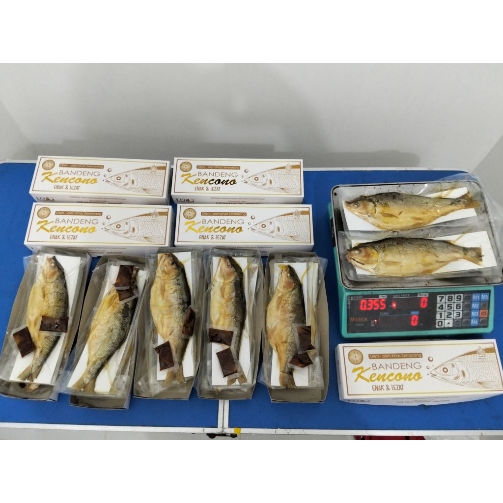 

Bandeng Duri Lunak KENCONO 1kg