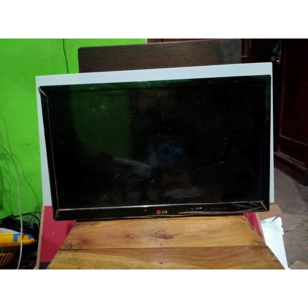 Panel Layar LED TV LG 22LN4000 .22 inch Original