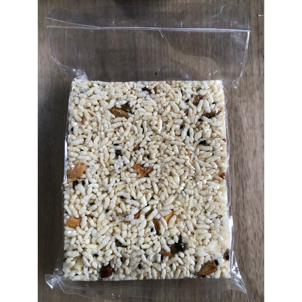 

Michang /Rengginang Manis/Snack Bipang Beras