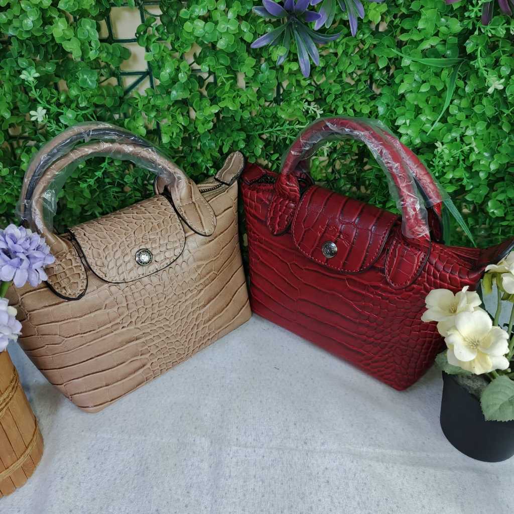 LC KULIT CROCO SIZE MINI SLING