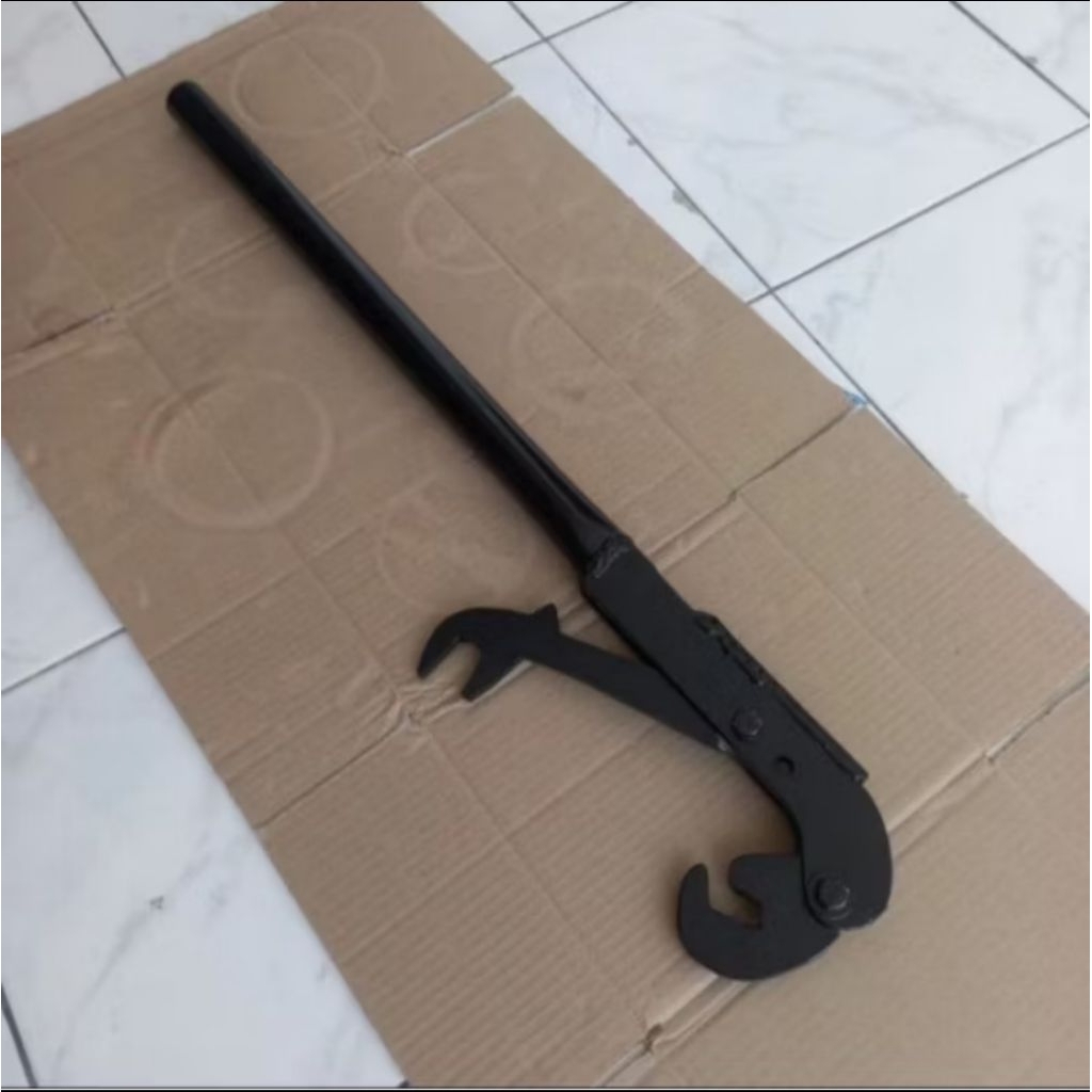 ALAT PELEPAS PELEK BAN SEMUA JENIS TRUK