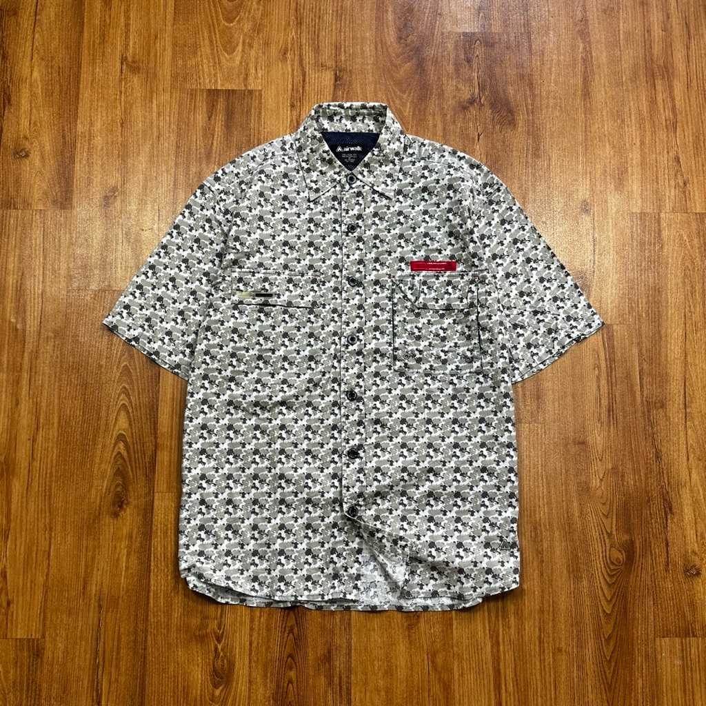 KEMEJA PENDEK AIRWALK