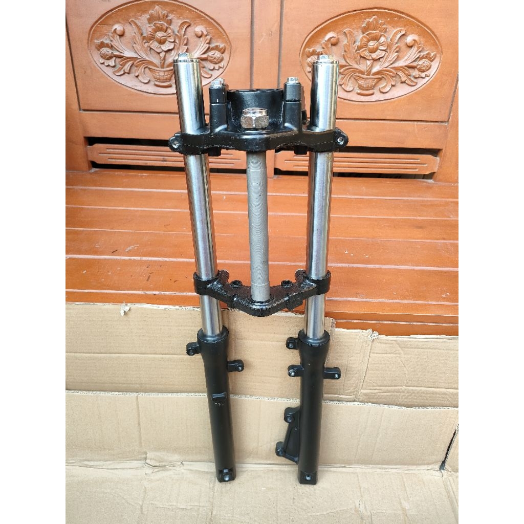 Shock depan Tiger new Import as komstir pnp Honda gl pro win cb Tiger lama set as tabung kanan dan k