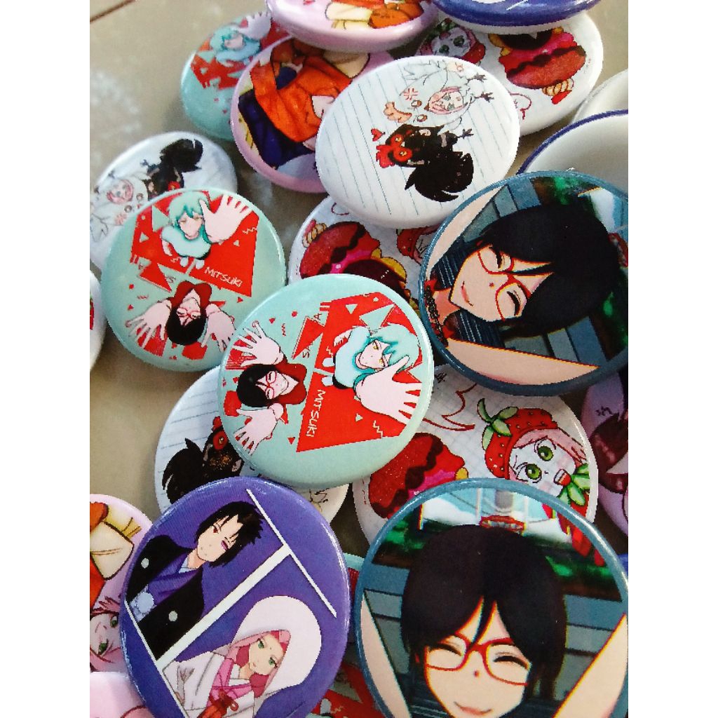 Random pin SasuSaku & Sarada (fanmerch)