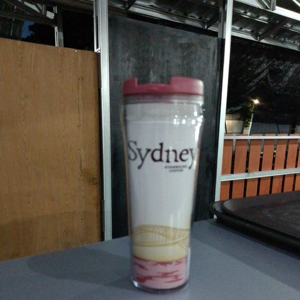 

Tumbler Minum