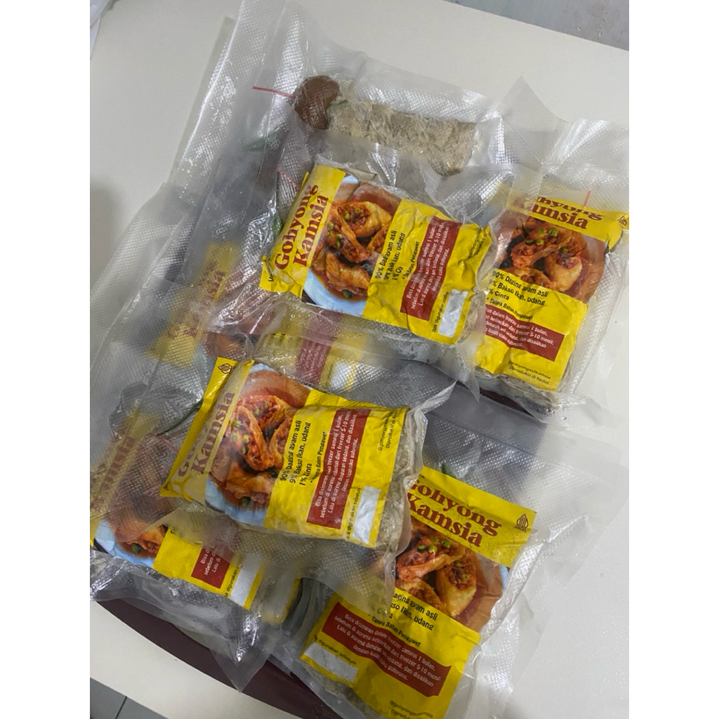 

Gohyong Asli Kamsia (Frozen) , 100% halal, Premium Ingredients