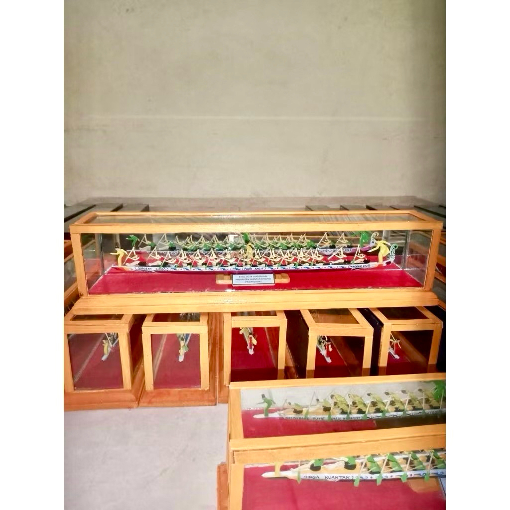 Miniatur Pacu Jalur Kuansing Riau VIRAL Box Kaca