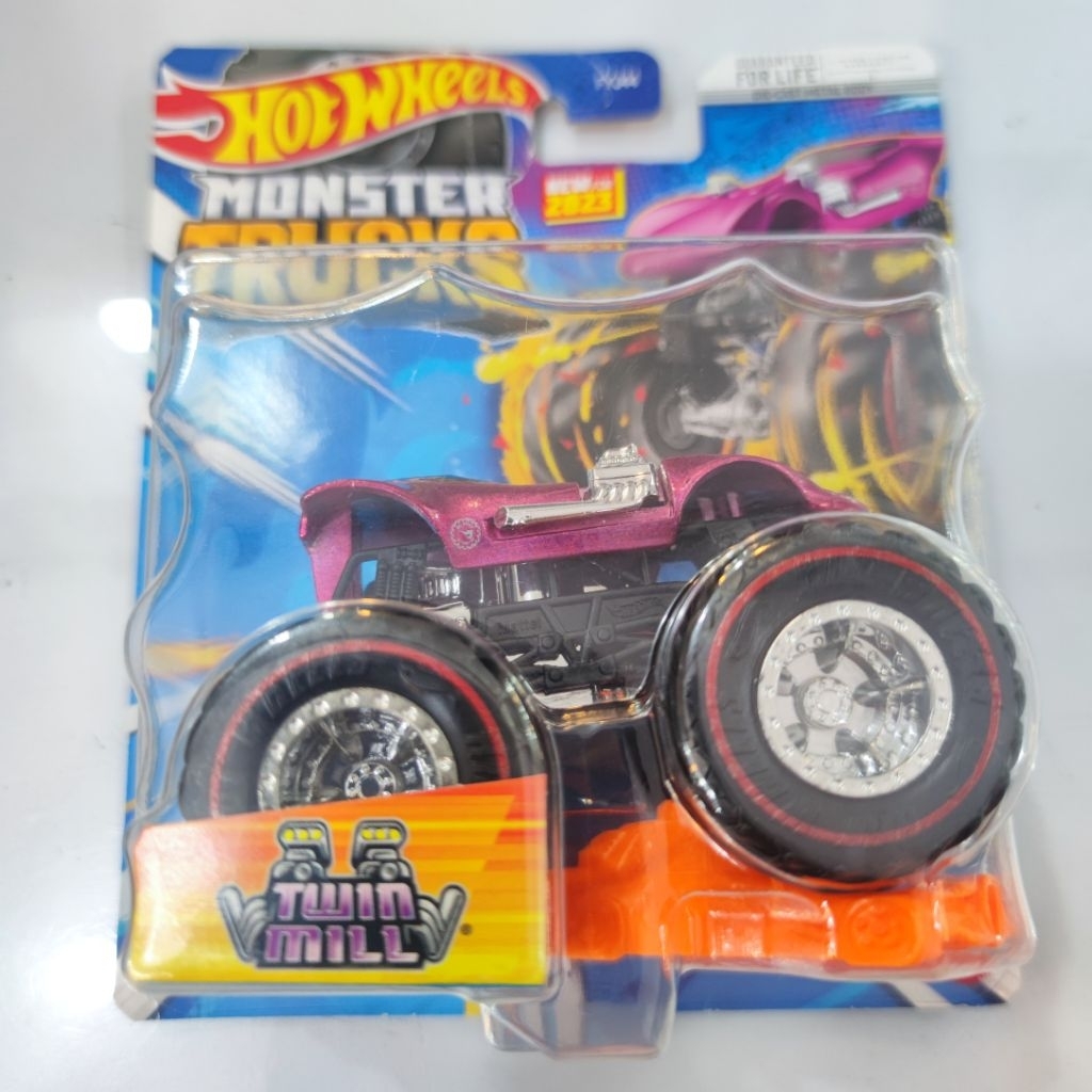 Hot Wheels Monster Truck Treasure Hunt Twin Mill