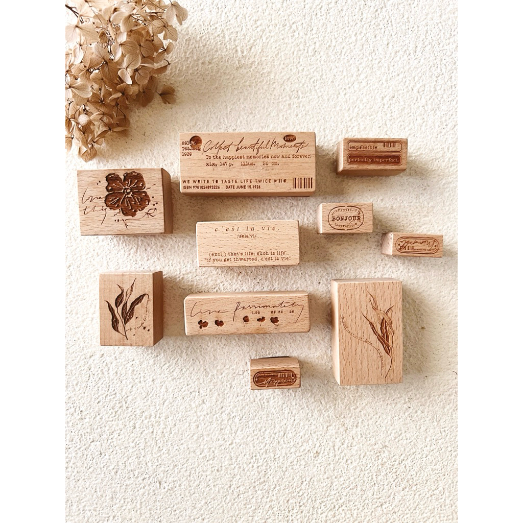 

Preloved Sissi Love Rubber Stamp