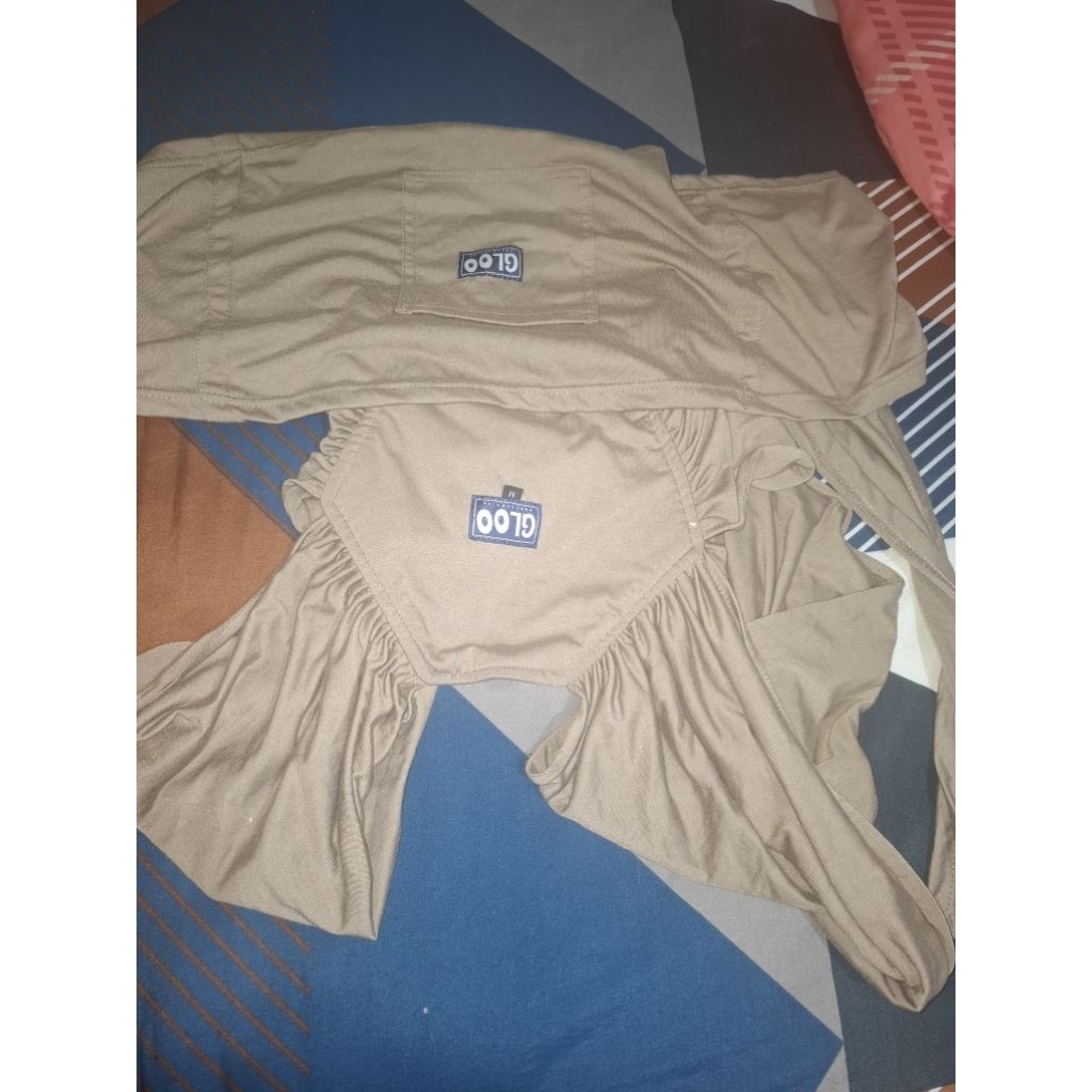 Preloved Gendongan M-Shape