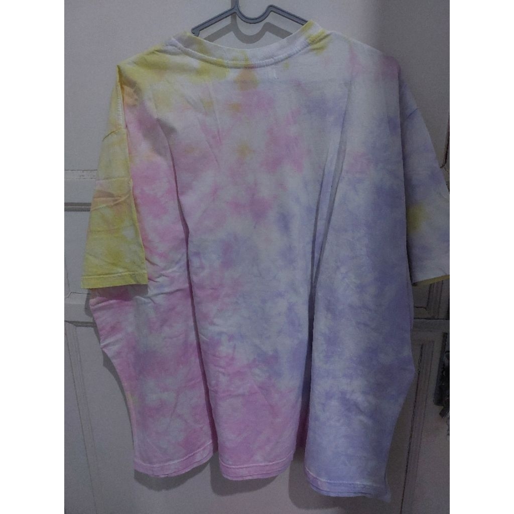 Kaos oversize tie dye