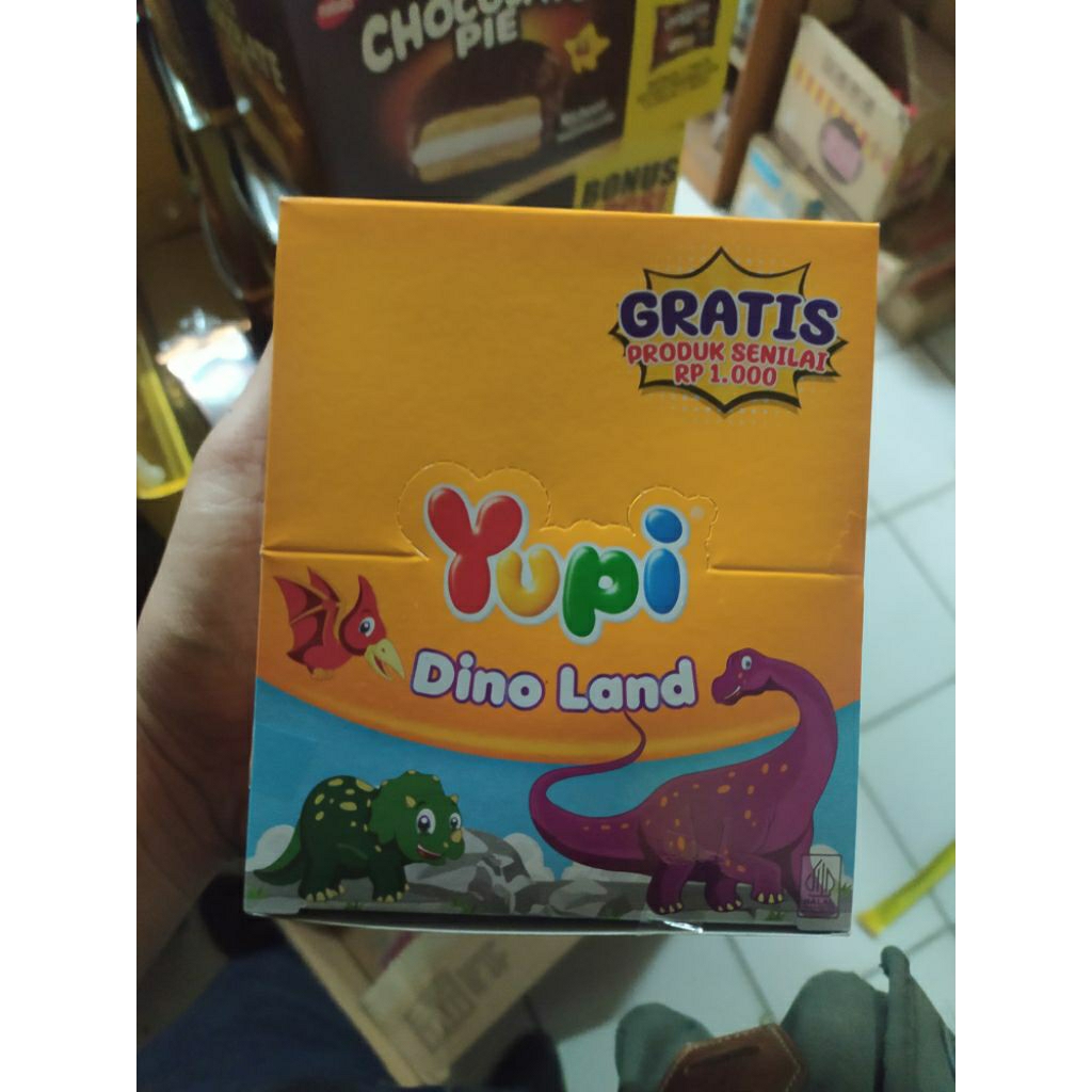 

Yupi box 6gr all varian karakter (24pcs) /cemilan