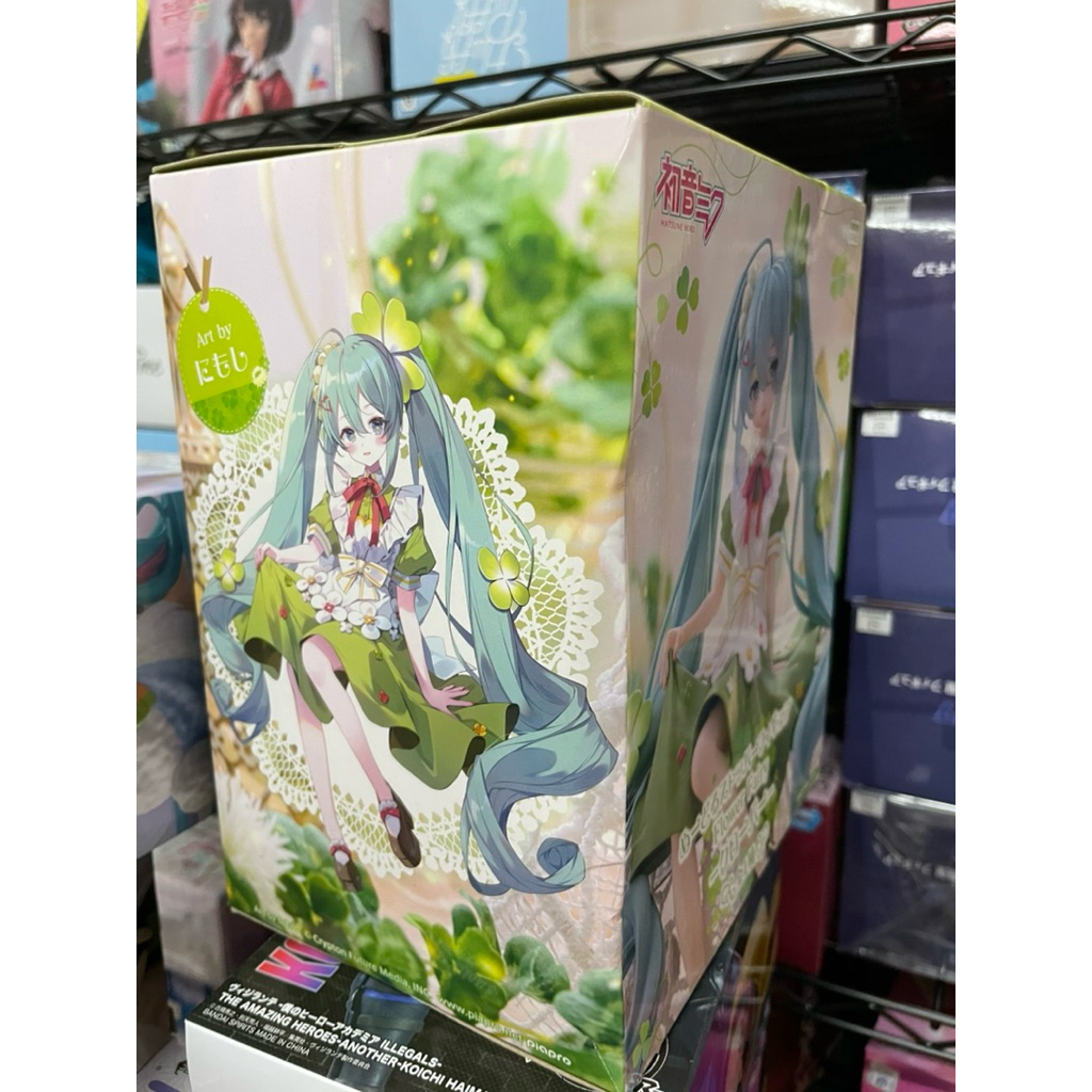 Gudang barang Jepang Hatsune Miku peri bunga semanggi berdaun empat boneka hadiah Jepang Angka Maina