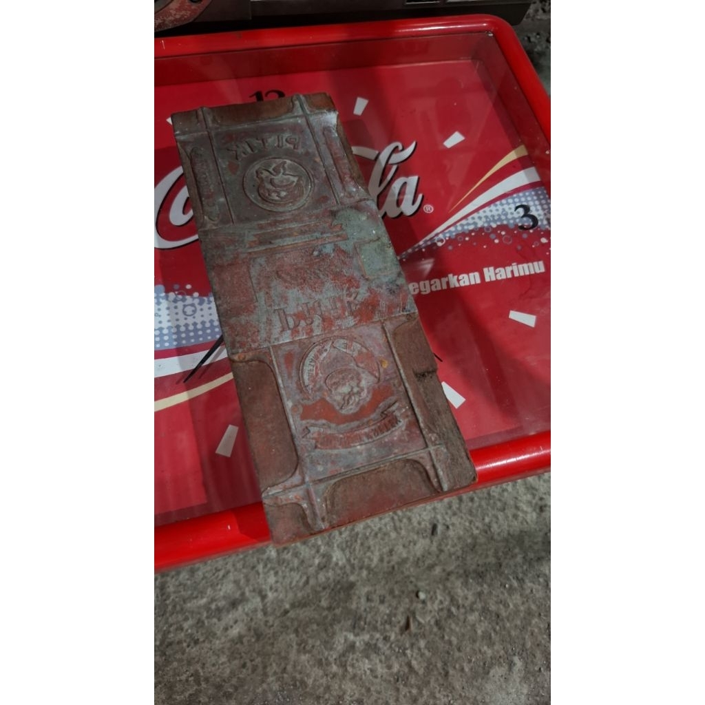 

Stempel kayu 85rb jadul antik vintage display lawas kuno