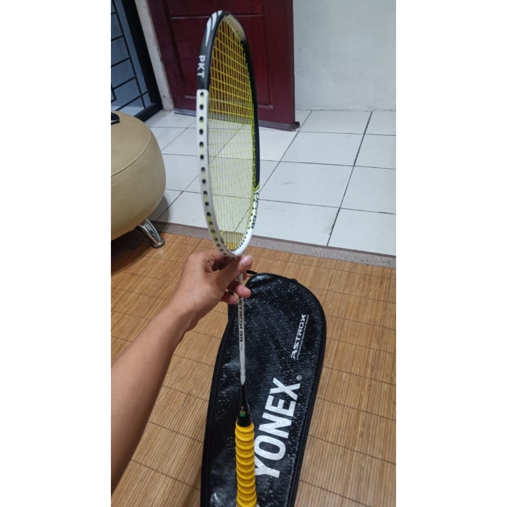 Raket, Yonex Astrox 99pro (ORIGINAL) BEKAS