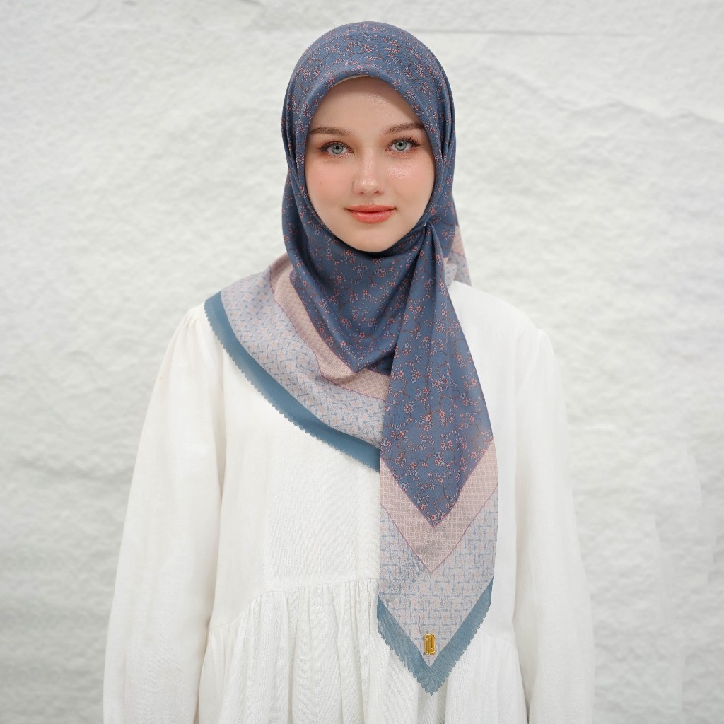 LAWRENSIA Azalia - Hijab Segi Empat Motif voal Signature 110 X 110