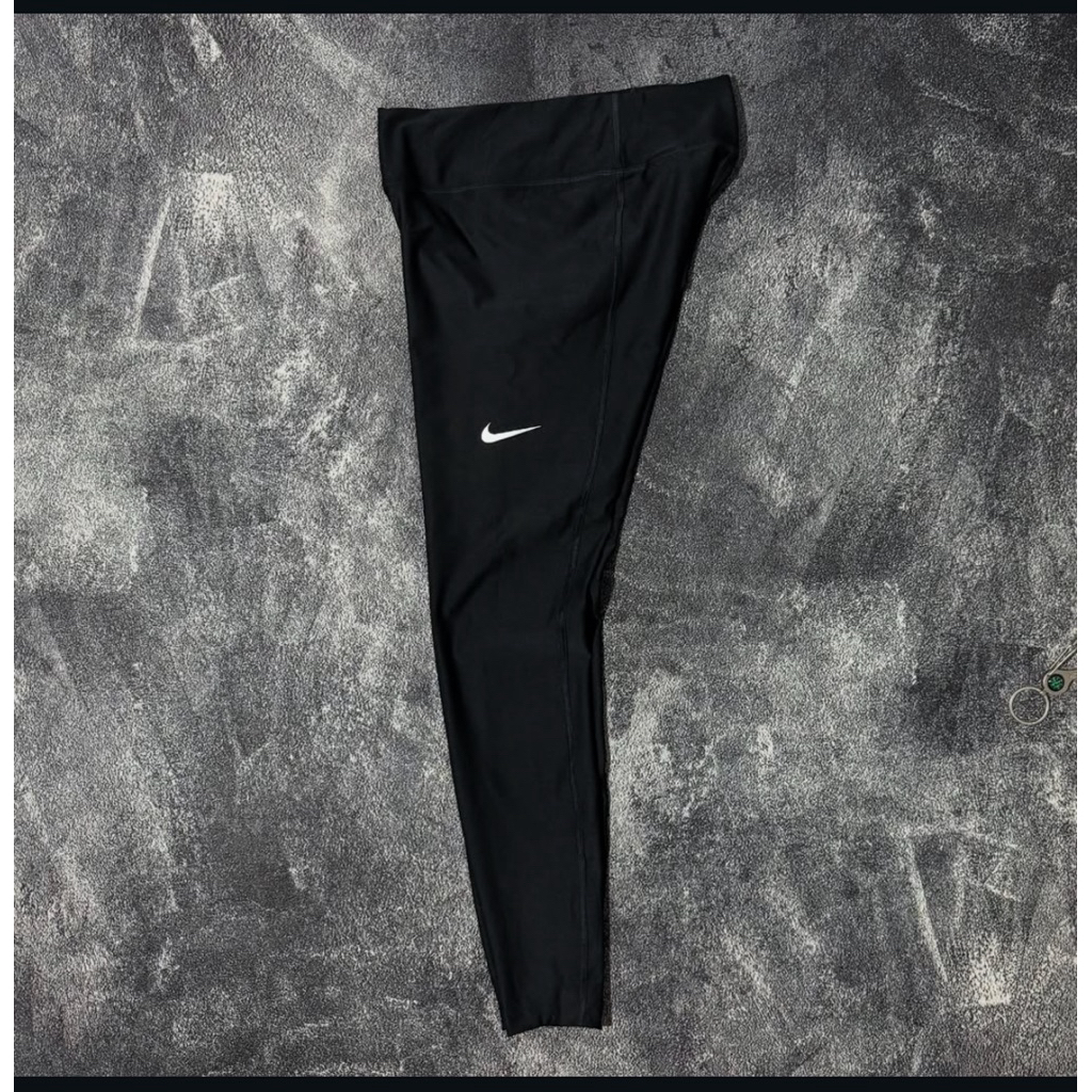 Bekas Preloved Celana Panjang Lari Pria Nike Original 100% Running Training Legging Sport Trackpant 