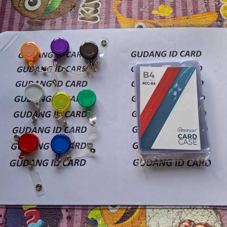 

Paket Card Case B4 dengan Yoyo ID Transparant