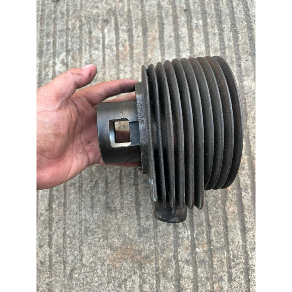 Blok Vespa Original Lubang 3 Sprint muda