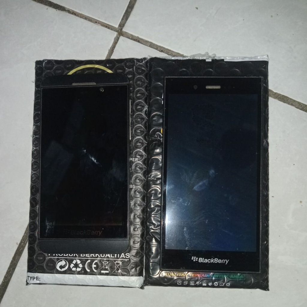 lcd blackberry z10. lcd blackberry z3