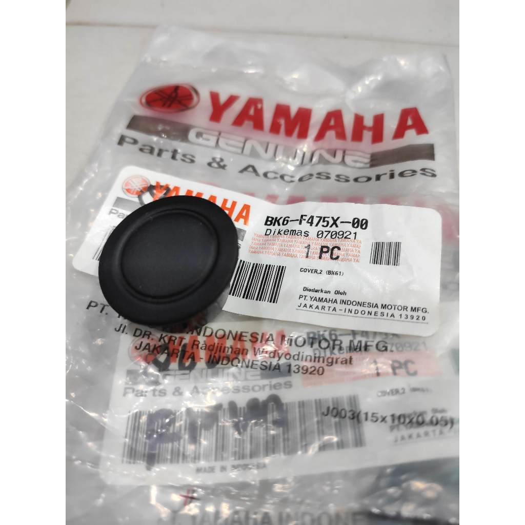 tutup baut jok belakang r15 v3 v4 ori