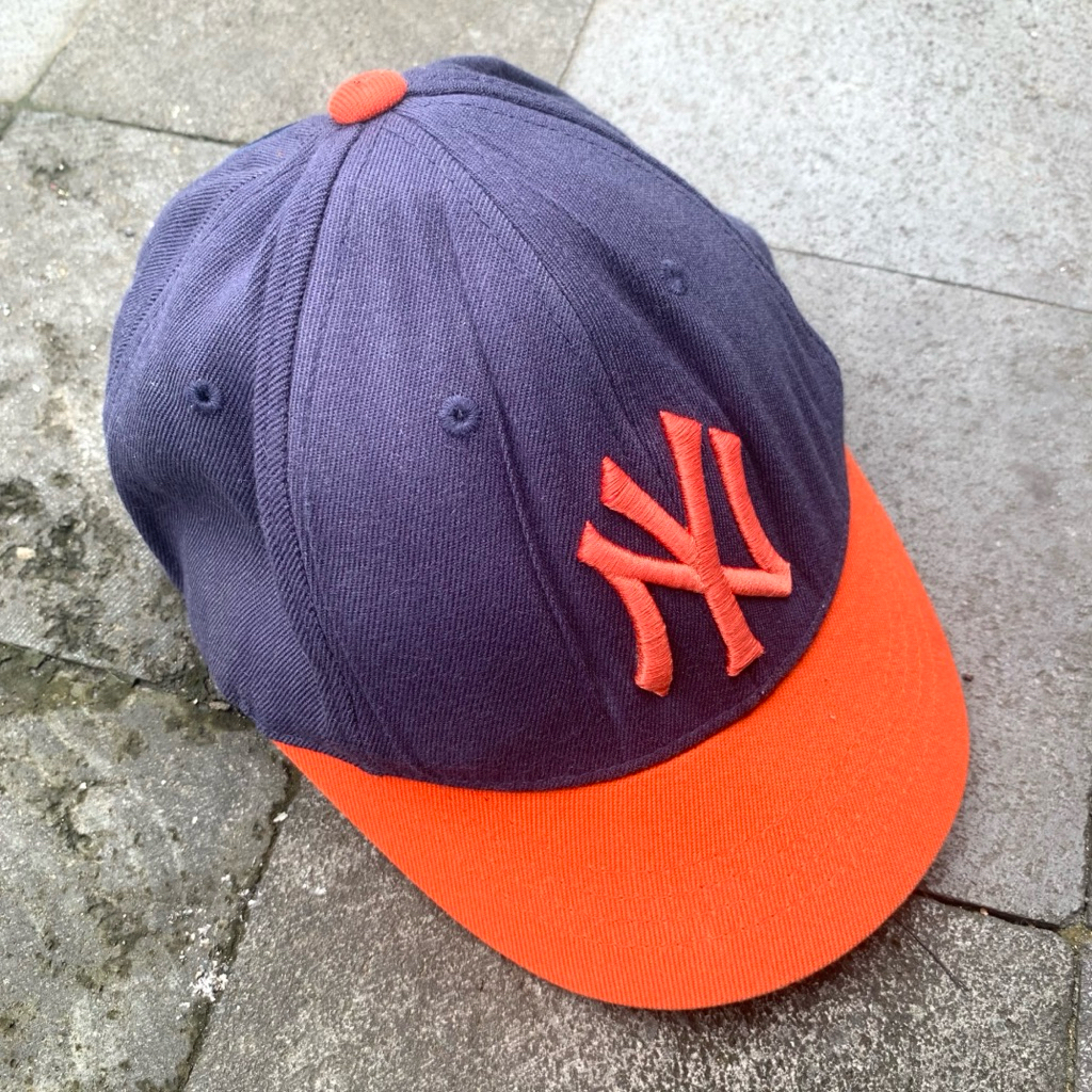 TOPI MLB MAJOR BASEBALL LEAGUE NEW YORK YANKEES VISOR PENDEK STRAP