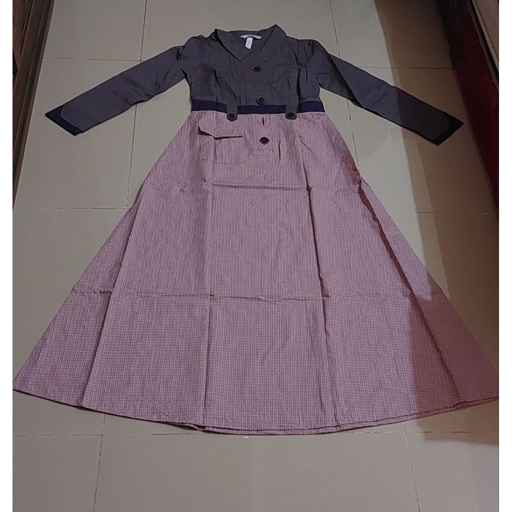 Preloved gamis Poeva size S like new by Tuneeca