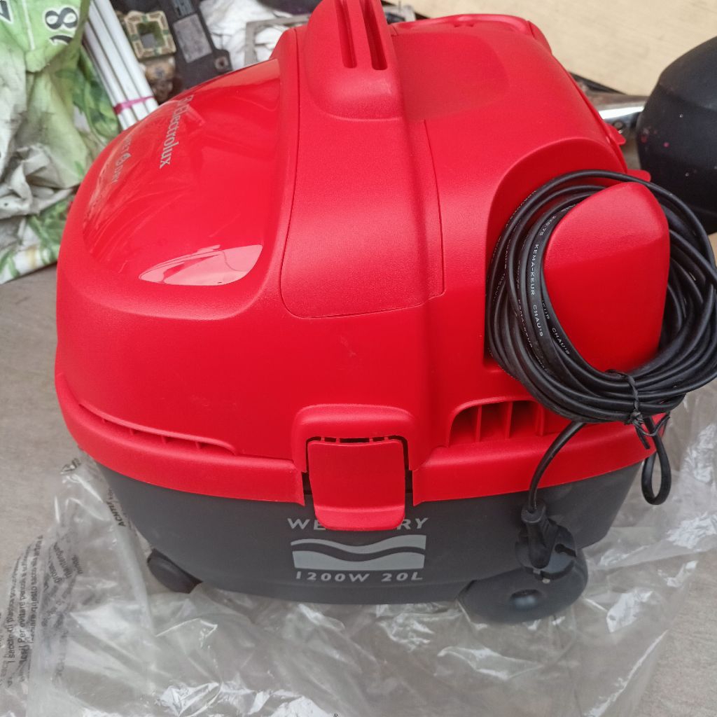 vacum electrolux Z 813-1