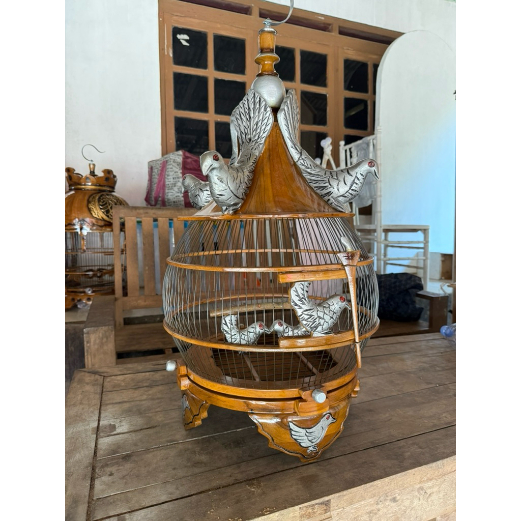 sangkar burung perkutut kayu jati/sangkar burung perkutut dengan ukiran 3D ukiran burung perkutut
