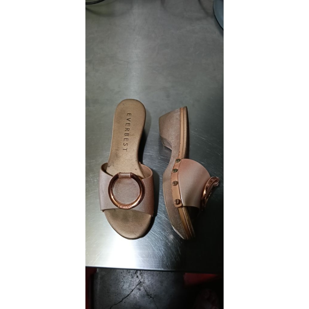 sepatu wedges cewek uk 35 everbest preloved