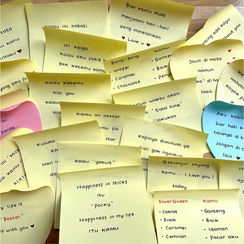 

JASA TULIS STICKY NOTES SNACK GIFT BEBAS REQUEST