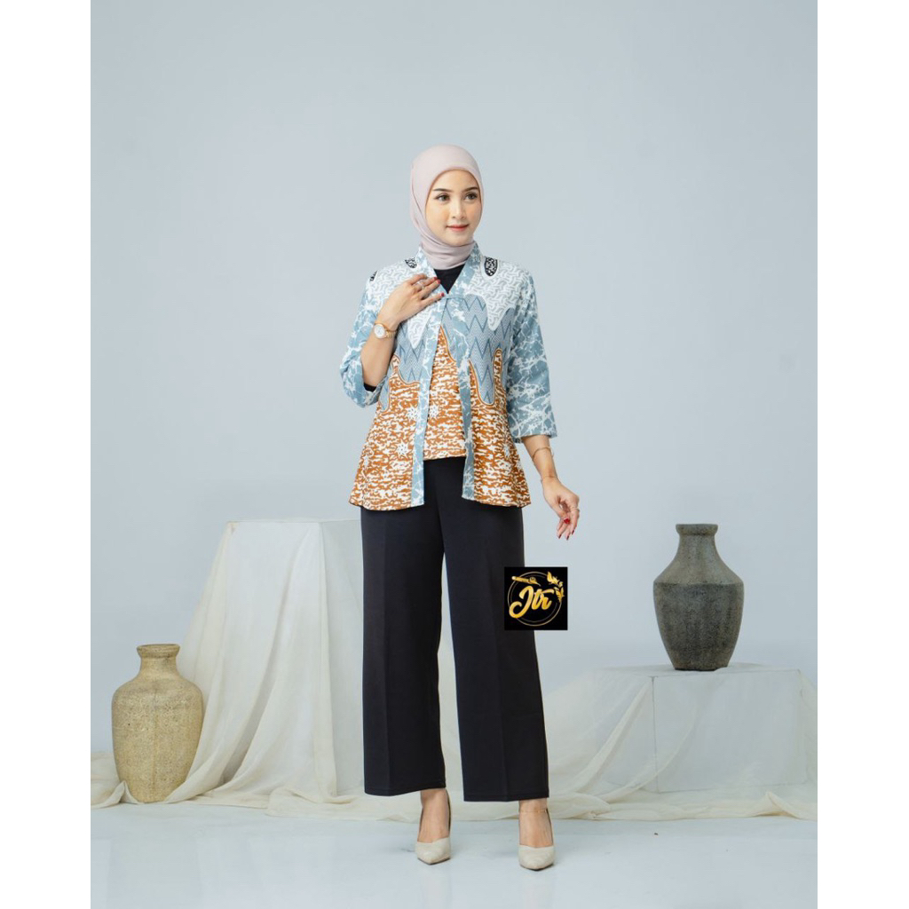 Blouse Batik Wanita Modern Motif Yudistira Lengan Panjang Atasan Casual Hijab Kantor