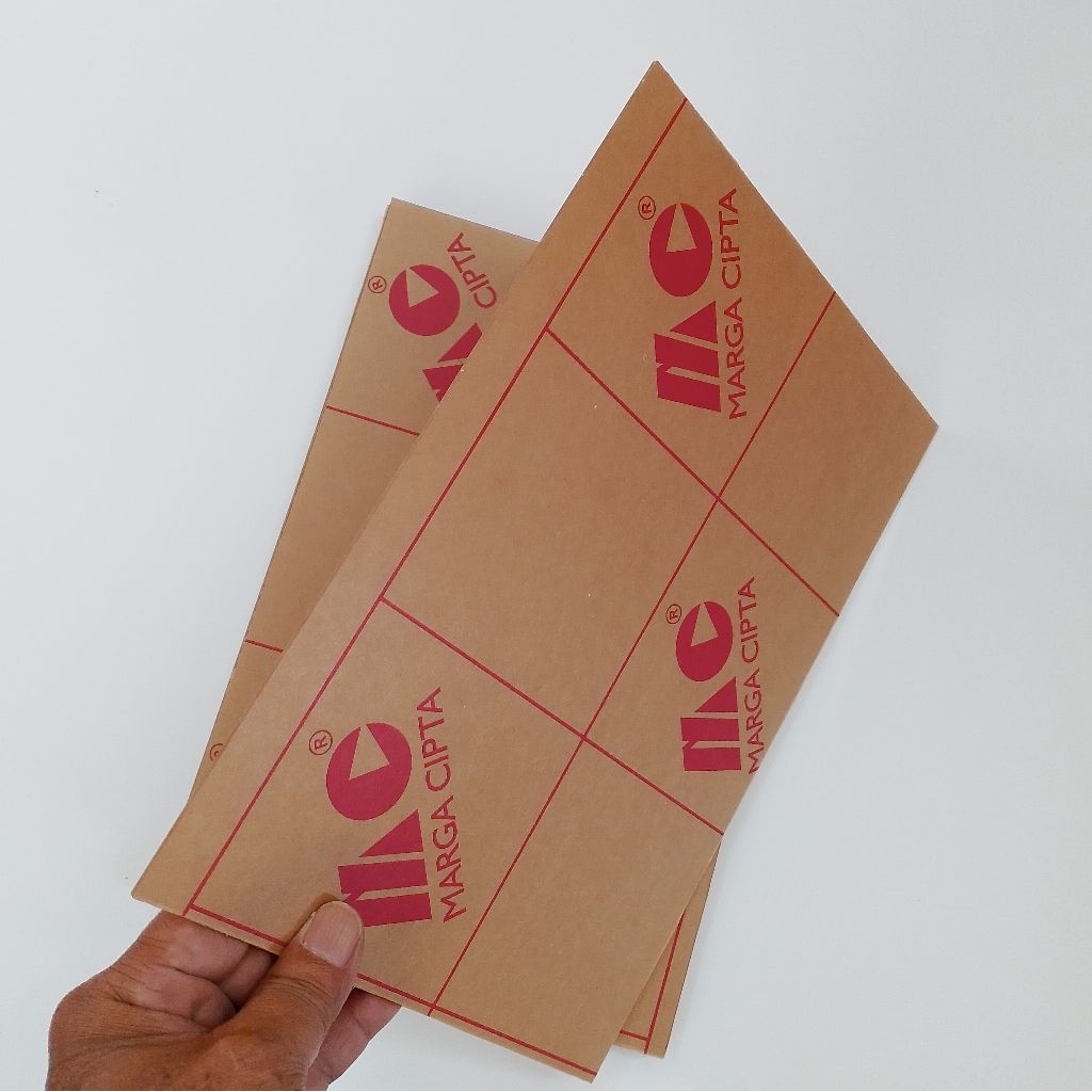 

Lembaran Akrilik Bening Tebal 2mm ukuran 30 x 20 cm (A4)