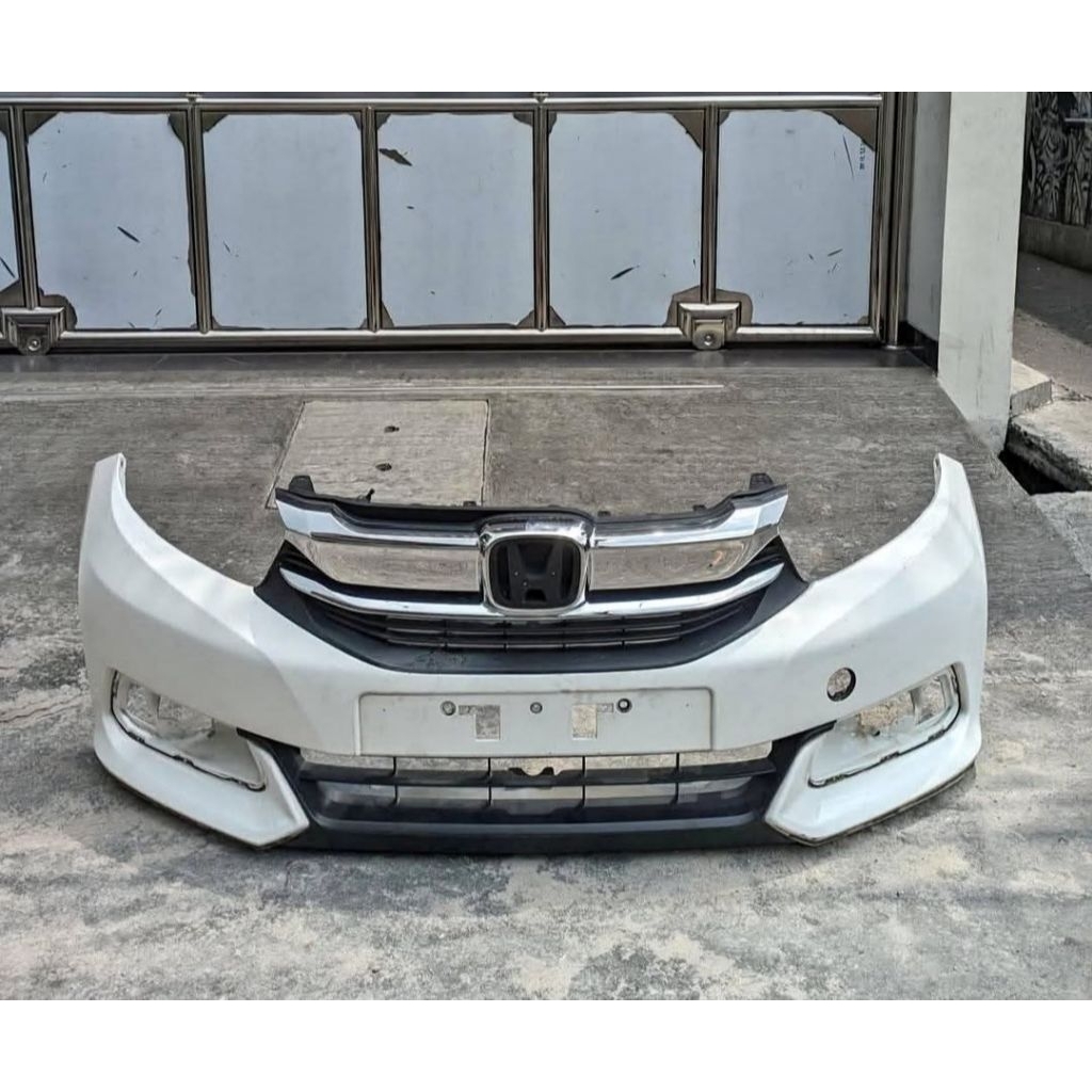 Bumper bemper depan Brio Mobilio E 2015 2016 Original